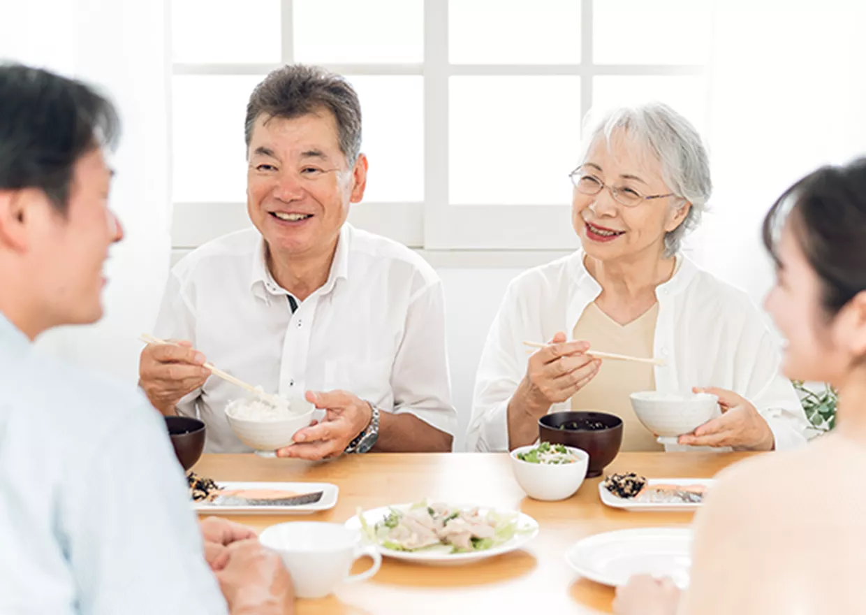 歯を気にせず食事を楽しむ